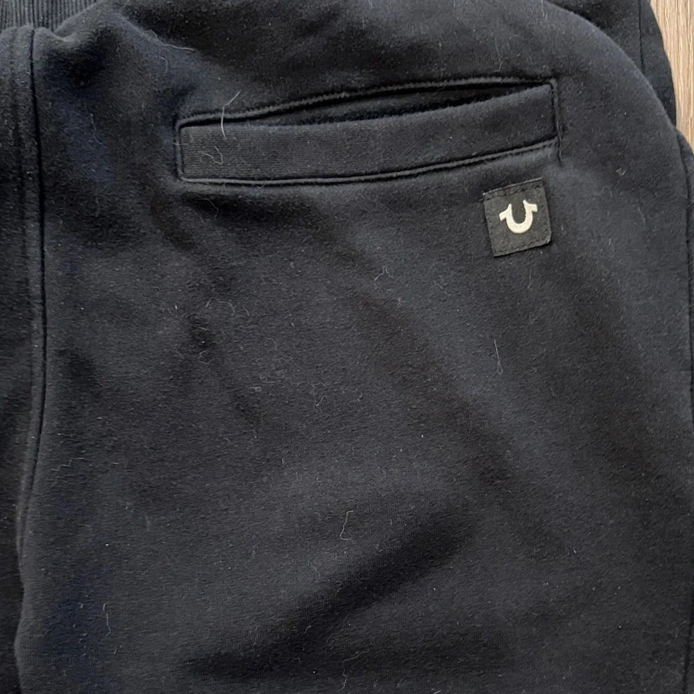 True Religion Men's Large Black Drawstring Joggers  with Logo.